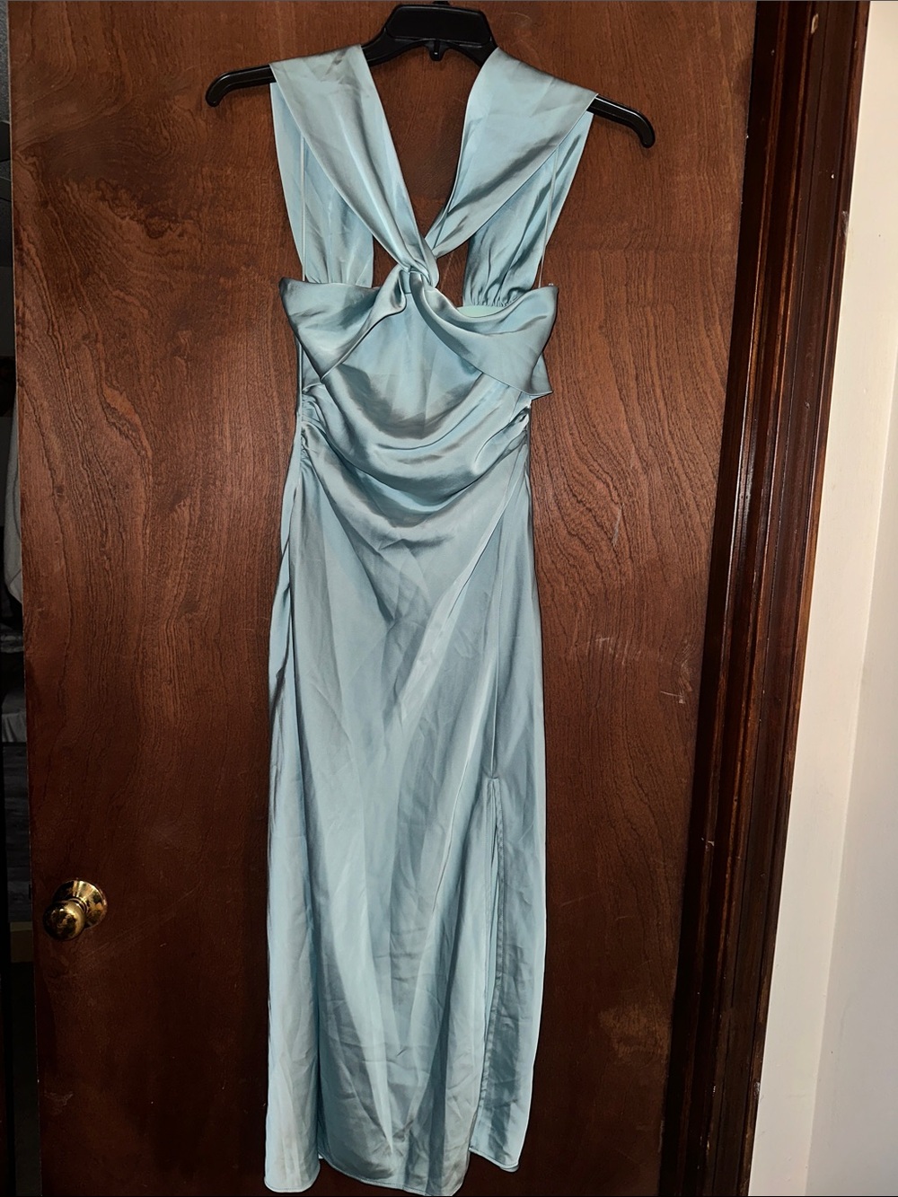 Astr Light Blue Satin Twist-Back Maxi Dress XS ptp17